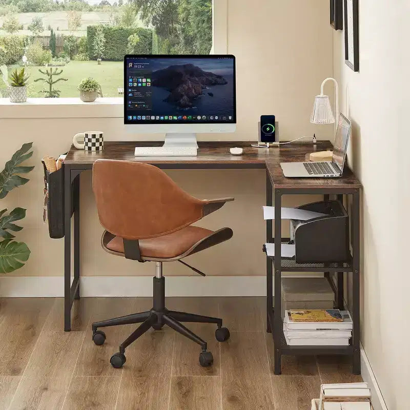 Bureau d'ordinateur d'angle industriel en L avec 2 étagères ouvertes et pochette de rangement, Marron