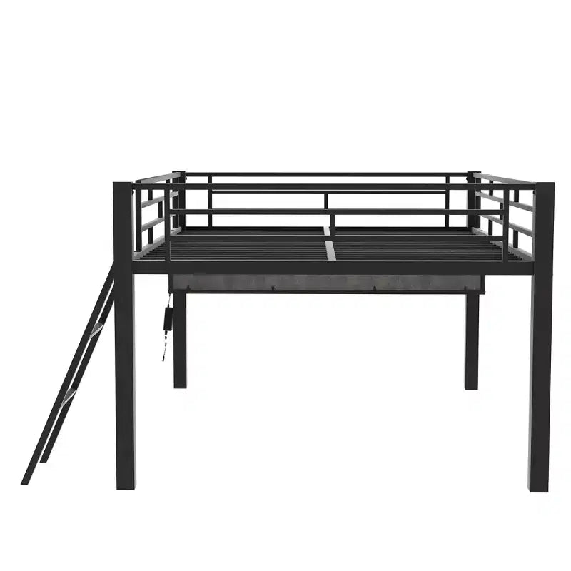 Lit mezzanine en métal noir de style gaming de 235,7 cm (L) x 105,9 cm (l) avec bureau intégré, échelle et étagère